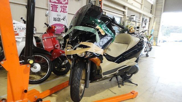 フォルツァMF08不動車 2008年式フォルツァZ ABS買取査定事例｜フロント損壊の事故車を8万円