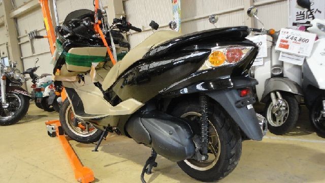 2008年式フォルツァZ ABS買取査定事例｜フロント損壊の事故車を8万円