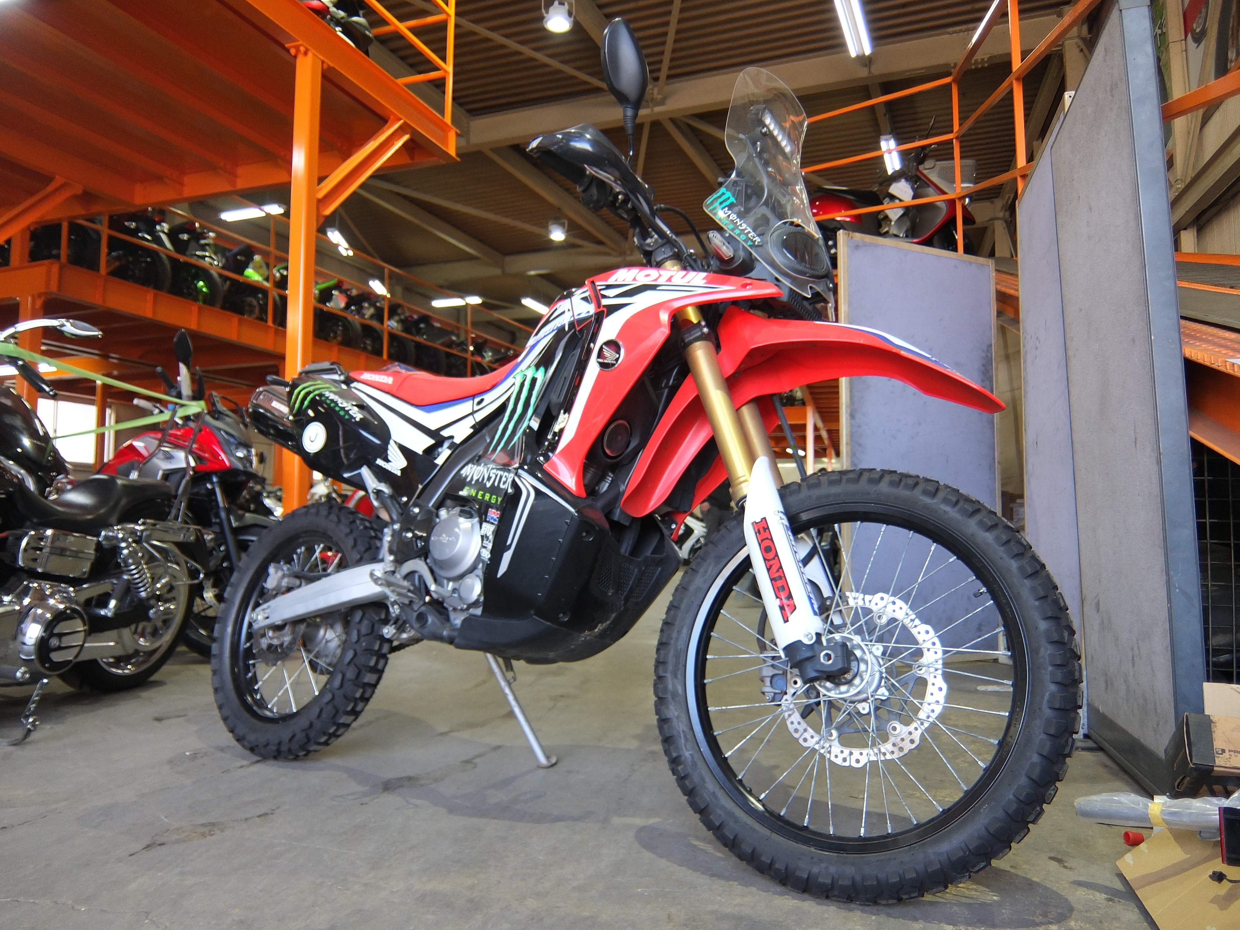 使用感はあるもののフルノーマルで純正パーツ欠品なしは十分な評価対象に