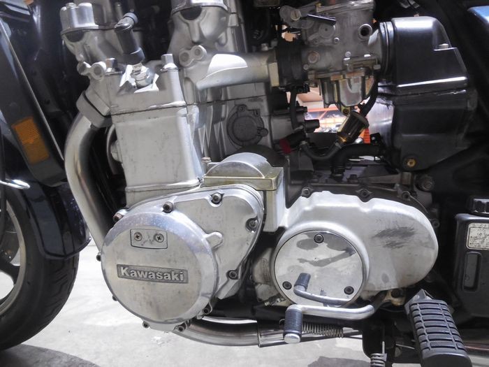 KZ1300買取査定事例｜エンジン要修理の1982年式を60.5万円