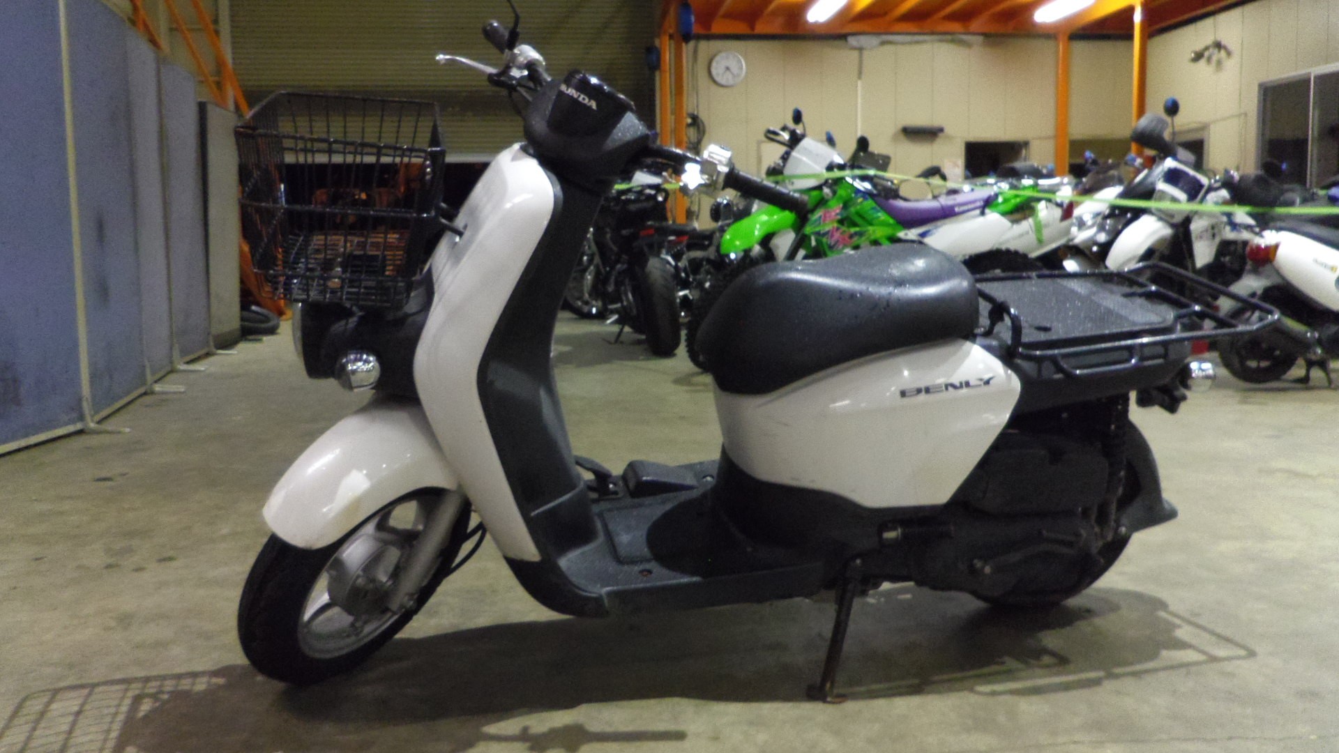 HONDA ベンリー110プロ 白 格安提供車 半額配送キャンペーン 期間限定