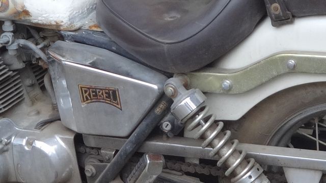 レブルスペシャル(REBEL)買取査定実例｜劣化大の1985年式 不動車を1.3万円