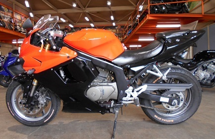 大阪市生野区で買取した2008年式 ヒョースンGT250R