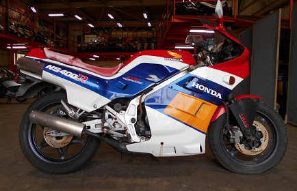 紀の川市で買取したバイク。NS400Rの不動車