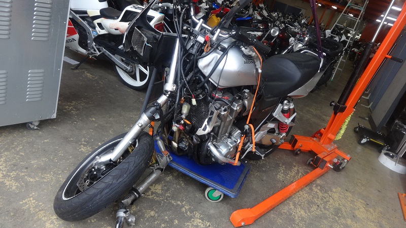 奈良市でのCB1300SB買取実例。全損事故車