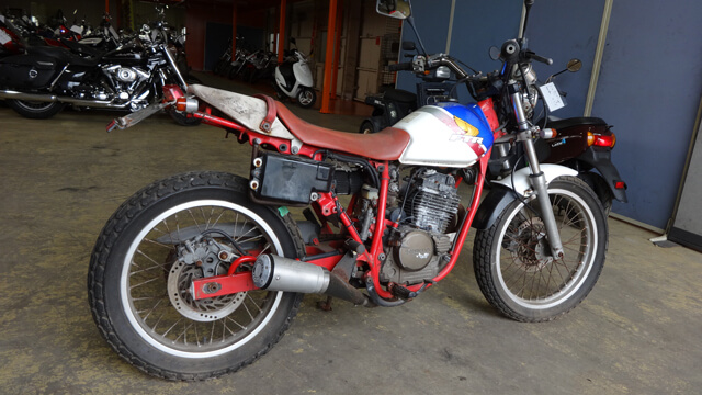 不動期間中も野晒しだったようです