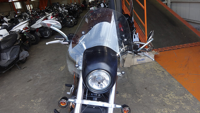 正面からのフォルム