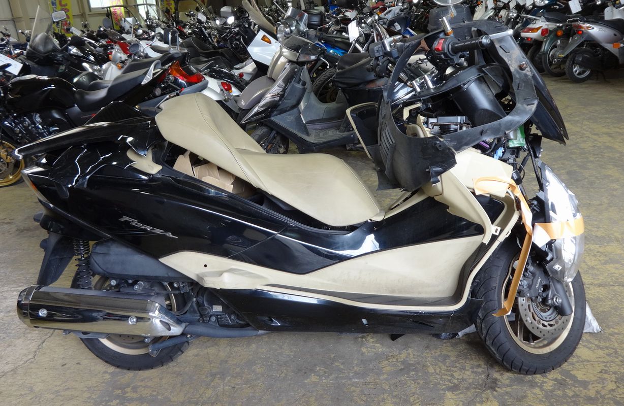 フォルツァ(2000年式) 買取査定事例｜3年放置の不動車を2万円