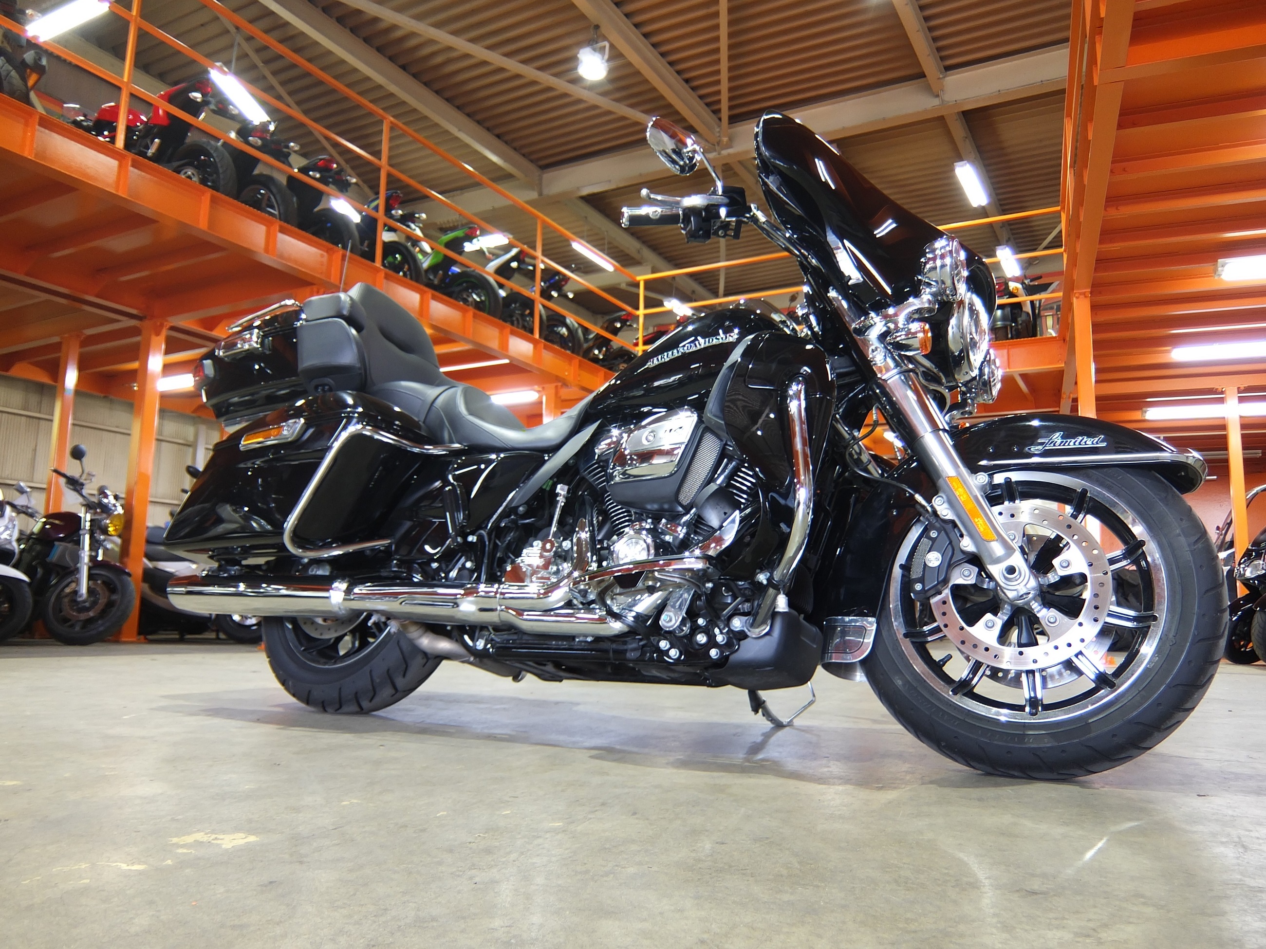 kaitori-header-harley-touring