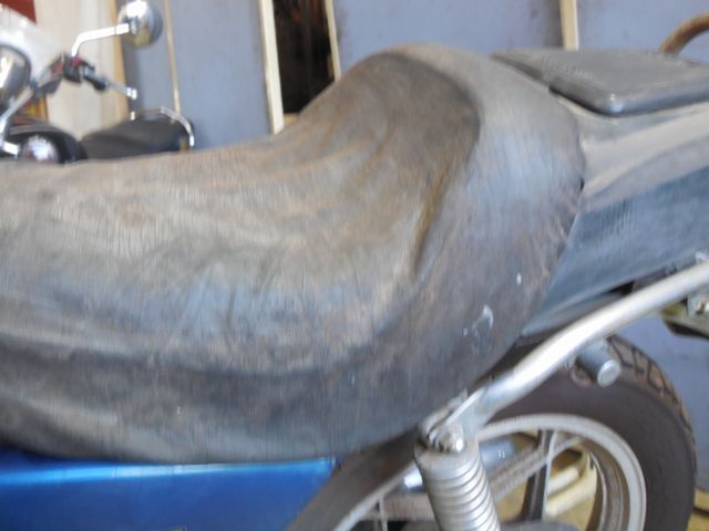 ヘタリ感が激しいシート