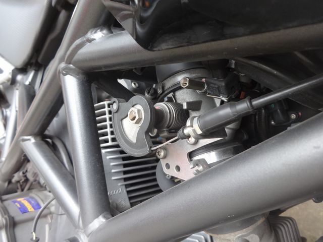 目立つ傷や劣化が無く状態の良いメインフレーム