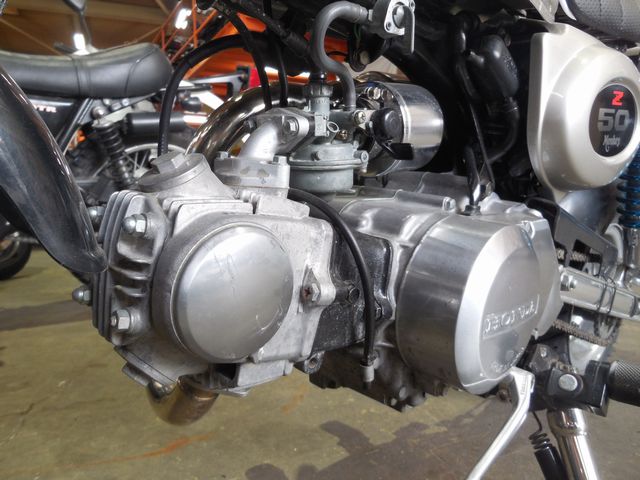 クランクケースに軽めの転倒傷