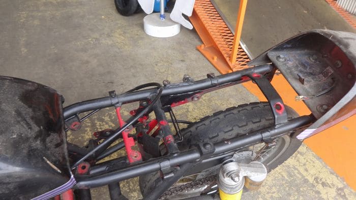 劣化の目立つフレーム