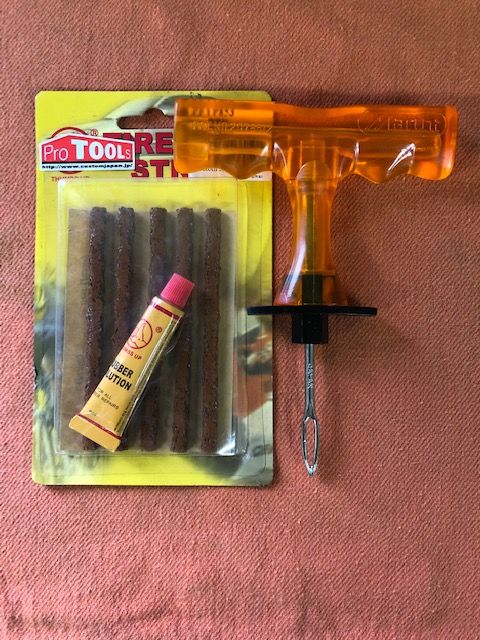 バイク用パンク修理キット