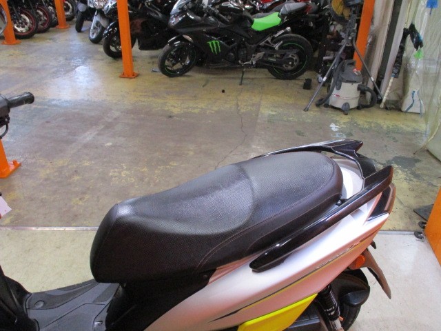 中古 シグナスｘ ｓｒ 即納対応可能車両 パッション