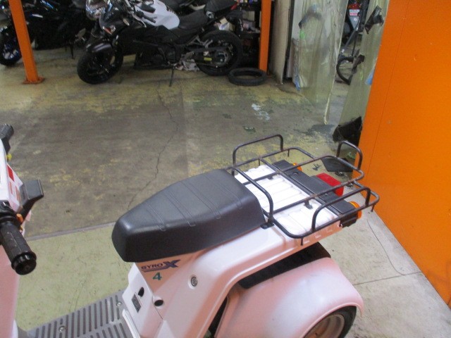 ジャイロX シート やすかっ カスタム HONDA ロゴ入り