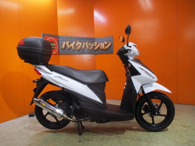 横から見てもこの通り状態グッド！！ＲＢＯＸにリアライズマフラー装備済みのお買い得な一台ですよ！！