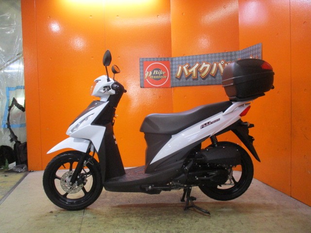 反対側もこの通り状態グッド！！当社は購入から納車までも勿論即対応！！悩むのは本当に危険な一台！！