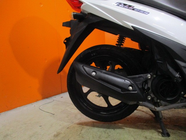 マフラーもこの通りがり傷もなければ線傷もありません！量販店の当社だからこそできるこの価格設定！