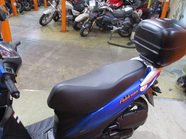 シートもこの通り破れもなければへたりもありません！タンデムも楽々のアドレス１１０！他店追従不可能価格