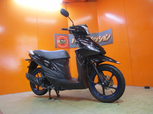 走行僅か６５５１ｋｍの低走行の１オーナーのアドレス１１０！購入を希望の方は０９０４４１８５３３２小西