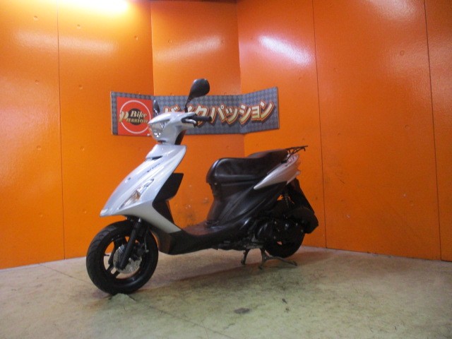 最長２４か月保証付き！！カラーも男女問わず人気の高いソニックシルバーメタリック！他店追従不可能価格！