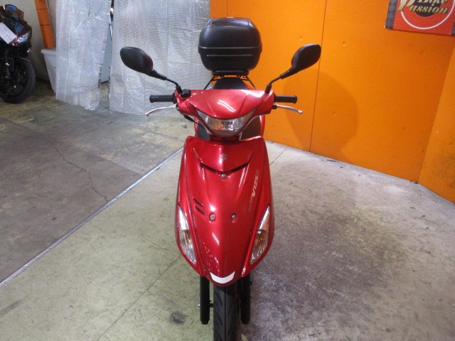 フロントから見てもこの通り状態グッド！購入時はＬＥＤ取付工賃無料ですので是非ともこの機会に！！