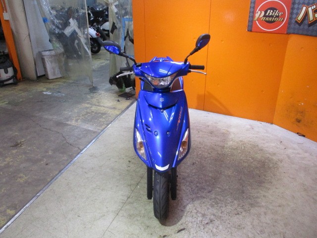 フロントから見てもこの通り状態グッド！！ＳＳは上級グレードモデルですから本当に希少ですよ！早い者勝ち