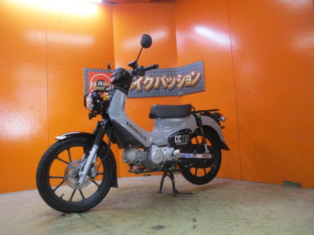 最長２４か月保証付き！！現行モデルの即納可能な中古車両は本当に希少ですので悩むのは危険ですよ！！