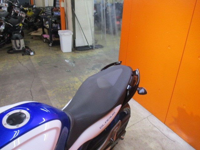 シートもこの通り破れもなければへたりもありません！来店が難しい方はお電話にて通販も可能ですよ！！