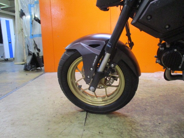 ホイールもこの通り状態グッド！！フォークのアウターまでもが、綺麗な上質低走行車！早い者勝ちの一台！！