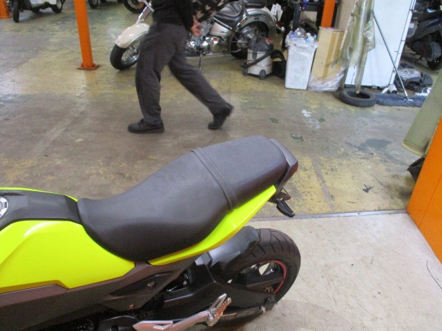 シートもこの通り破れもなければへたりもありません！！この見た目でタンデムも可能！