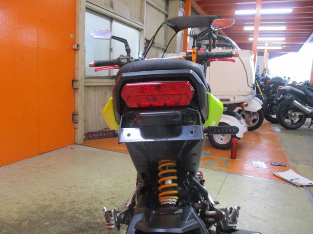 もちろんフェンダーレス済み！ウインカーも社外ＬＥＤに変更済みです！