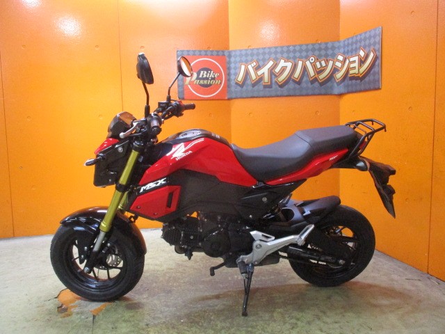 反対側もこの通り状態グッド！現行の楽しい４ＭＩＮＩといえばこのグロム！カスタムも受付中ですよ！