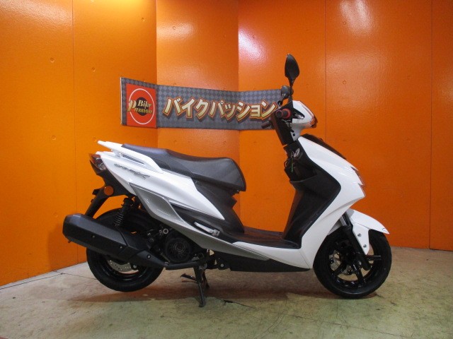 横から見てもこの通り状態グッド！今やこのモデルも新車の供給が止まっているので悩むのは本当に危険！！