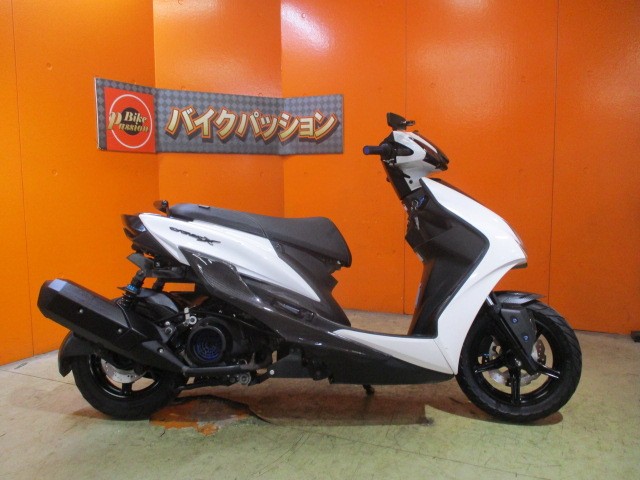 横から見てもこの通り状態状態グッド！ロンホイにするとここまで迫力が変わりますよ！勝負価格の一台！