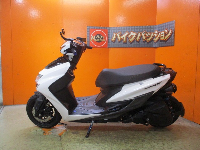 反対側もこの通り状態グッド！ロンホイカスタムは軽く１２万以上かかりますよ！この価格は本当にお安い！