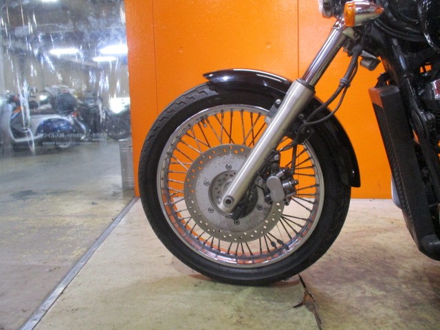 ホイールもこの通り状態グッド！フォークのアウターもスポークも写真の通り状態グッド！他店追従不可能価格