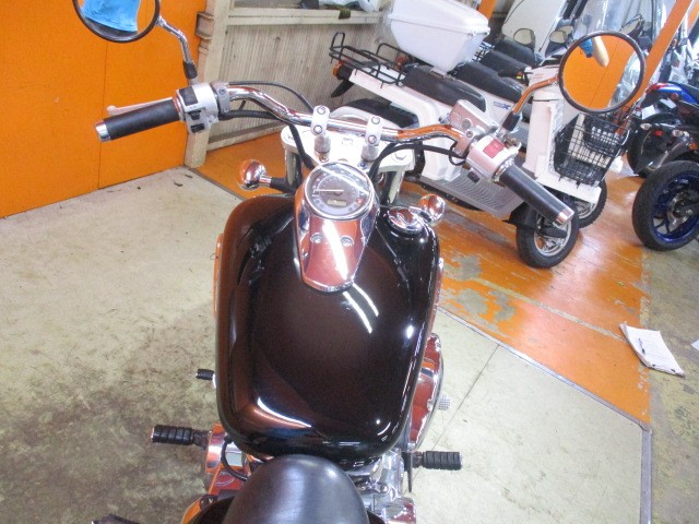 走行も１９０２０６ｋｍの低走行車！タンクも写真の通りとっても綺麗な一台！即売れ必須の一台！！