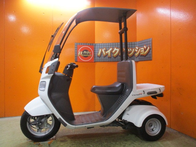 反対側もこの通り状態グッド！当社でオールペンも受付中！あなただけの一台を当社で作りませんか！