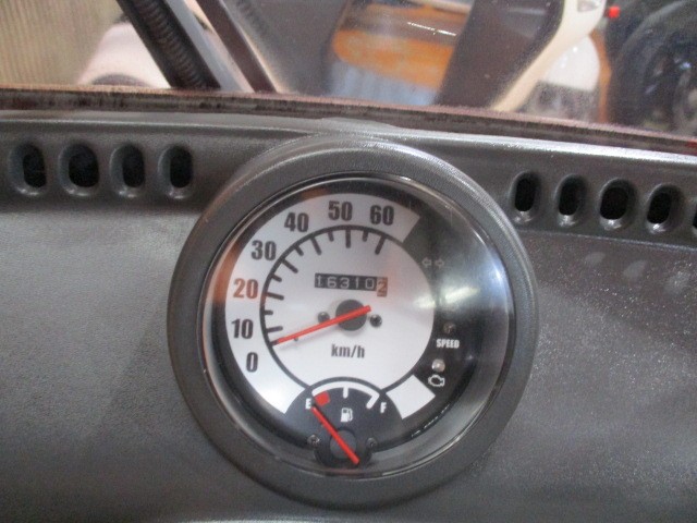 走行も１６３１０ｋｍの低走行車！ビジネス系のキャノピーでここまでの低走行車は本当に希少ですよ！！