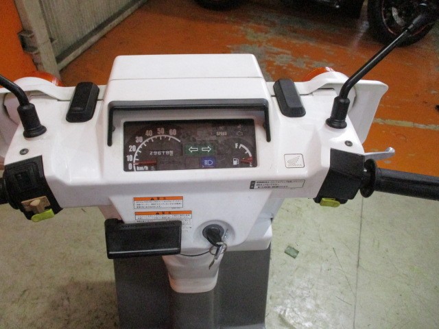 走行もまだまだの２９６１８ｋｍ！希望の方は別途費用にて駆動系のＯＨやミニカー改造をやりますよ！