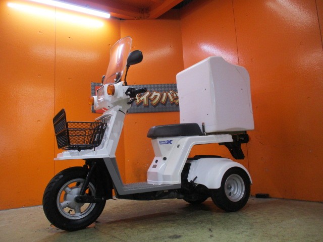 最長２４か月保証付き！ミニカー改造済みですのでノーヘル乗車ＯＫ！法定速度３０ｋｍ解除の便利な一台！