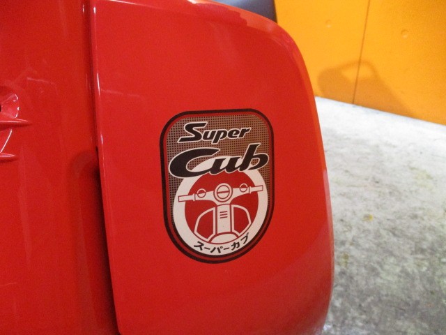 このマークが本当にオシャレですよね！！今やホンダのバイクは殆どがタイ生産！通販も大歓迎の一台！！