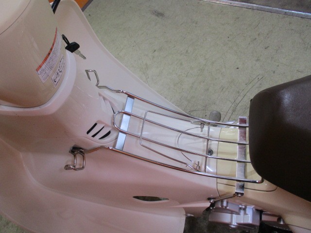 これは嬉しい！オプション！インナーラック装備！荷物を縛ることもできるようになりますよ！早い者勝ち！