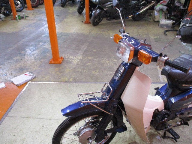 スーパーカブ史上最高馬力を誇った1982年 SDX50 エコノミードライブ