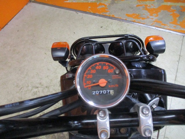 走行も２０７０７ｋｍのまだまだの一台！！燃料消費率１Ｌ＝７５ｋｍはかなりの高燃費車両！早い者勝ち