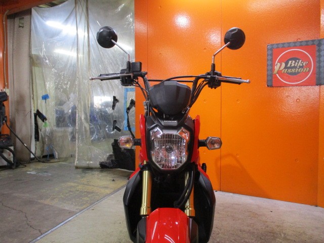 フロントから見てもこの通り状態グッド！！２０２２年２月現在で関東全体でも１１台しかない希少車！