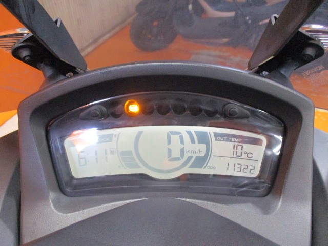 走行も１１３２２ｋｍのまだまだの一台！！ビギナーでも安心のＡＢＳ装備済みモデル！それがこの価格は安い