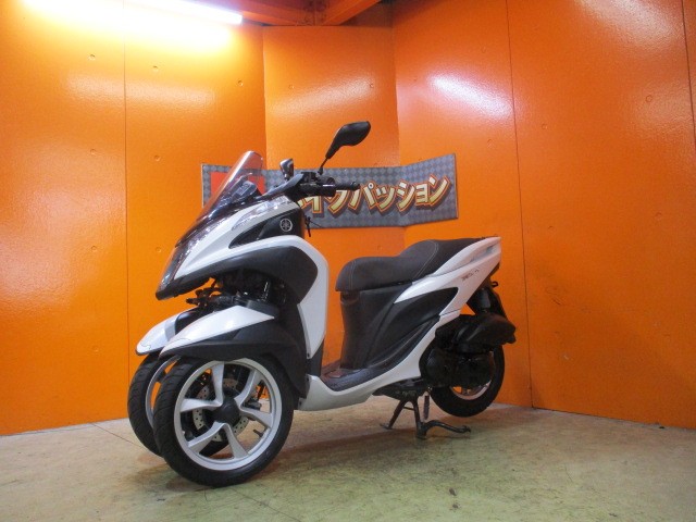 最長２４か月保証付き！！ここまでの上質な低走行のトリシティが当社なら驚きのこの価格設定！早い者勝ち！